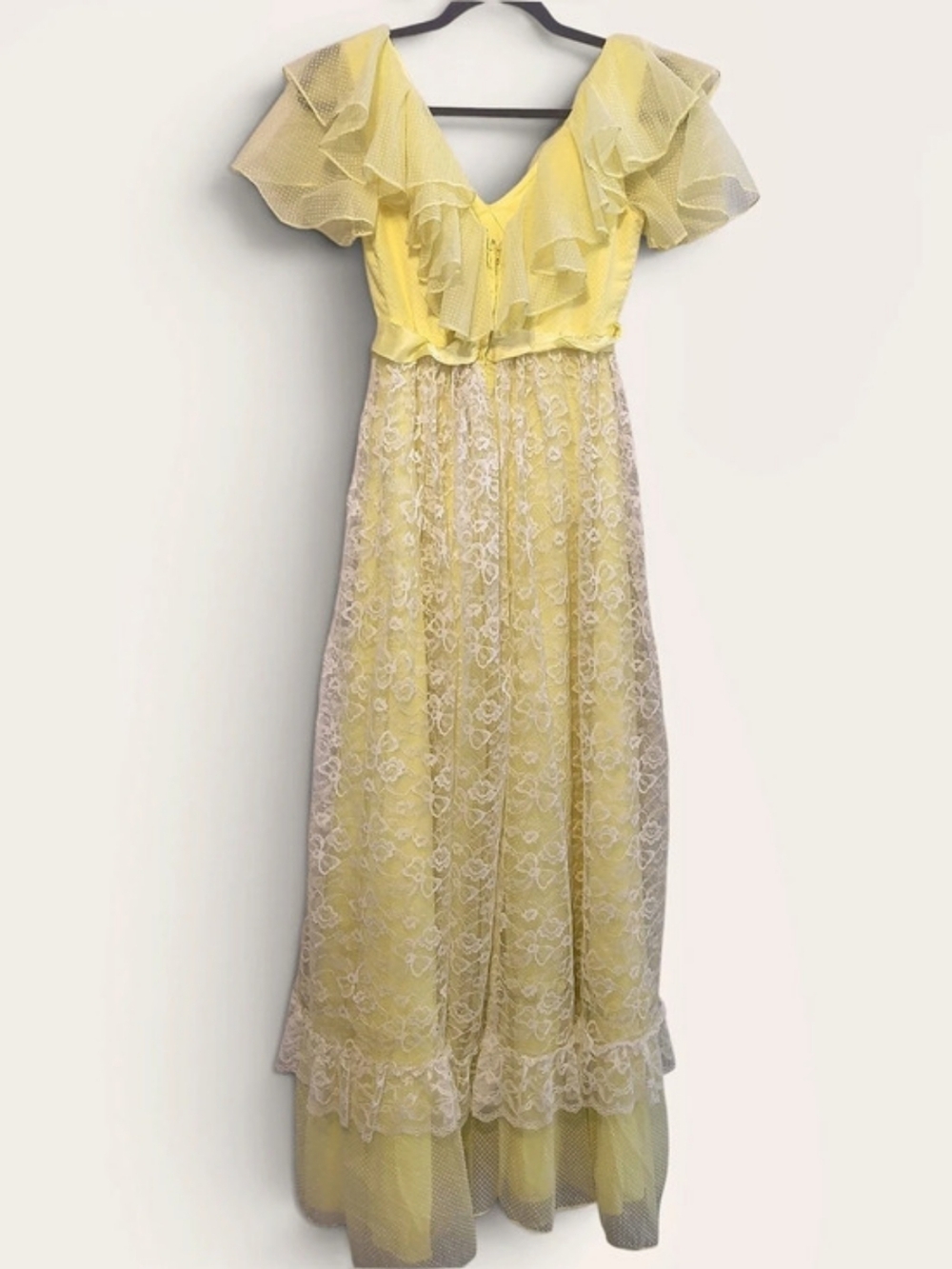 Vintage 70s Yellow Lace Ruffle Maxi Dress XS Cottagecore Prairie Gunne Sax Style